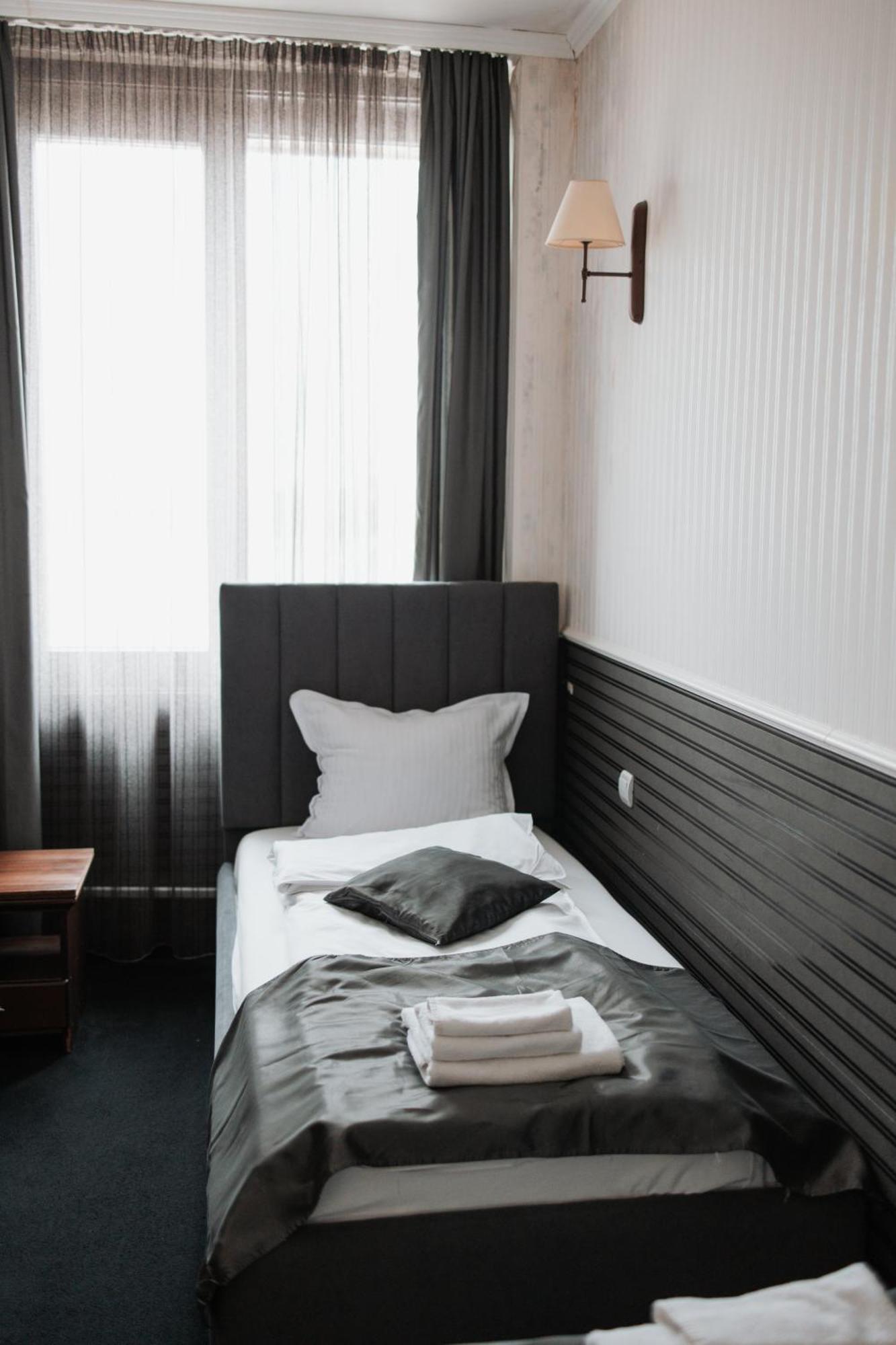 Hotel Neptun Vidin Exterior photo